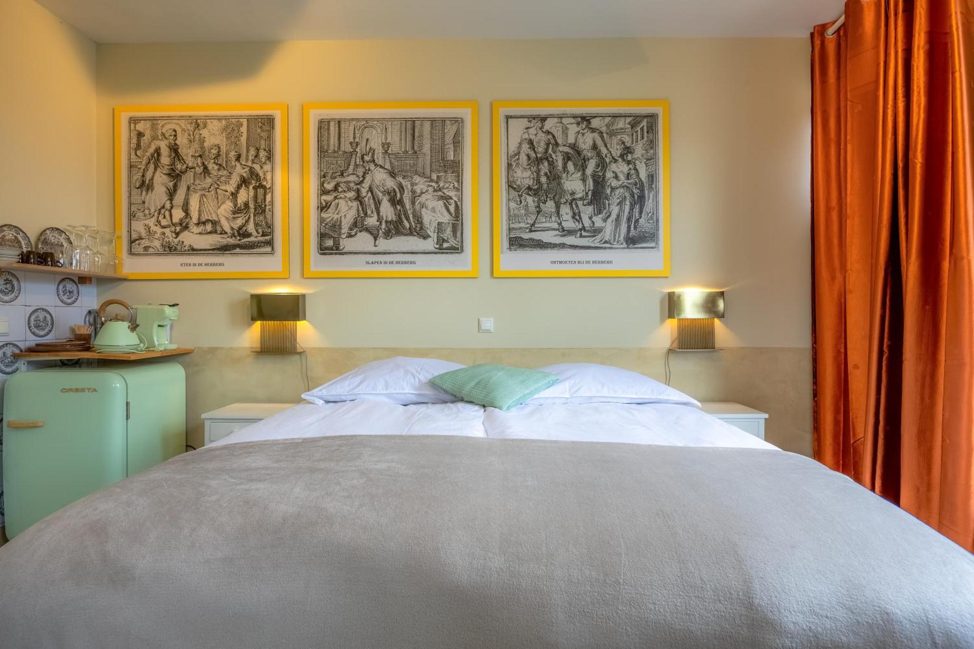 Unieke Bed En Breakfast Met Historisch Verhaal In Ferwert Ferwerd Extérieur photo