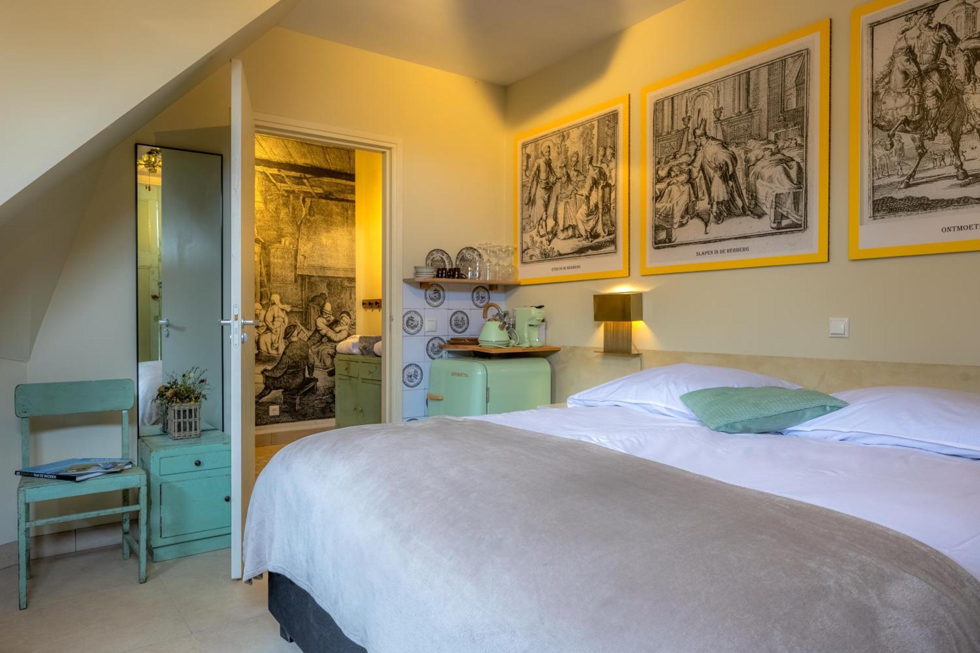 Unieke Bed En Breakfast Met Historisch Verhaal In Ferwert Ferwerd Extérieur photo